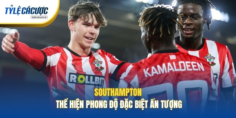 Southampton thể hiện phong độ đặc biệt ấn tượng